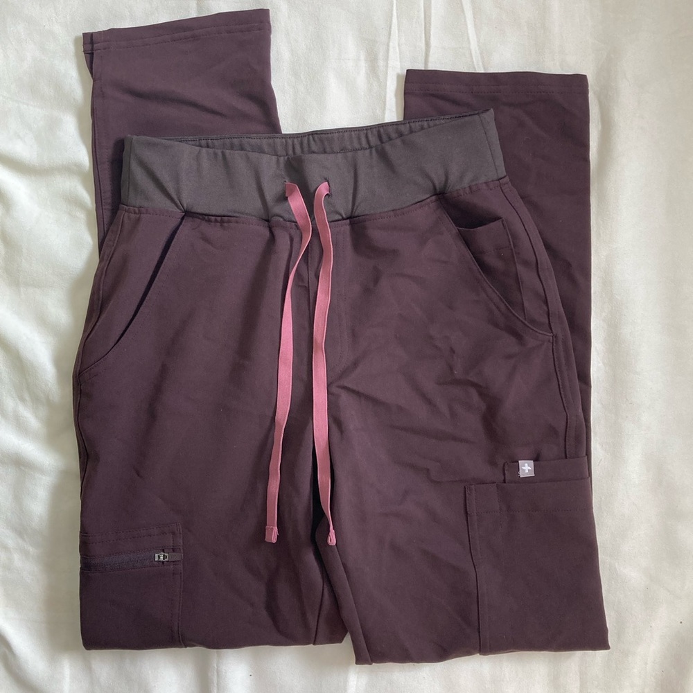 FIGS YOLA ESPRESSO BROWN SCRUB PANTS